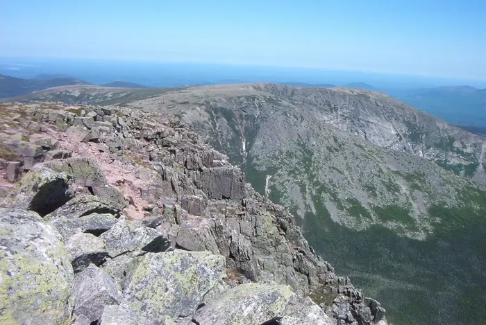 Knife Edge Pink Granite